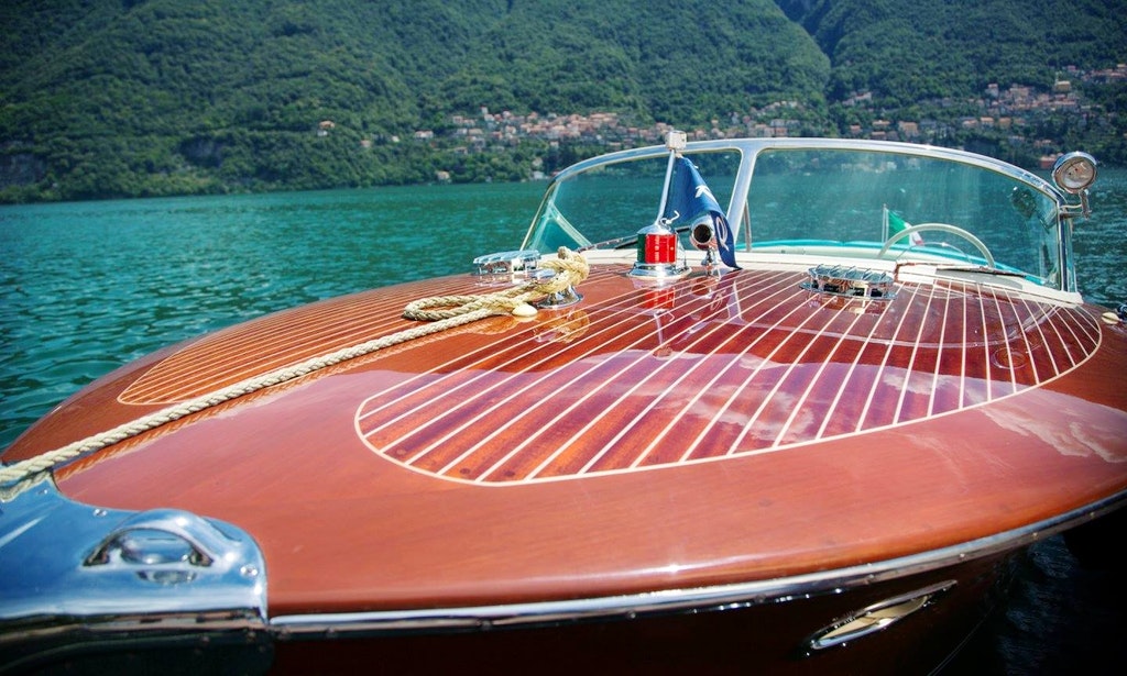 lake como yacht tour